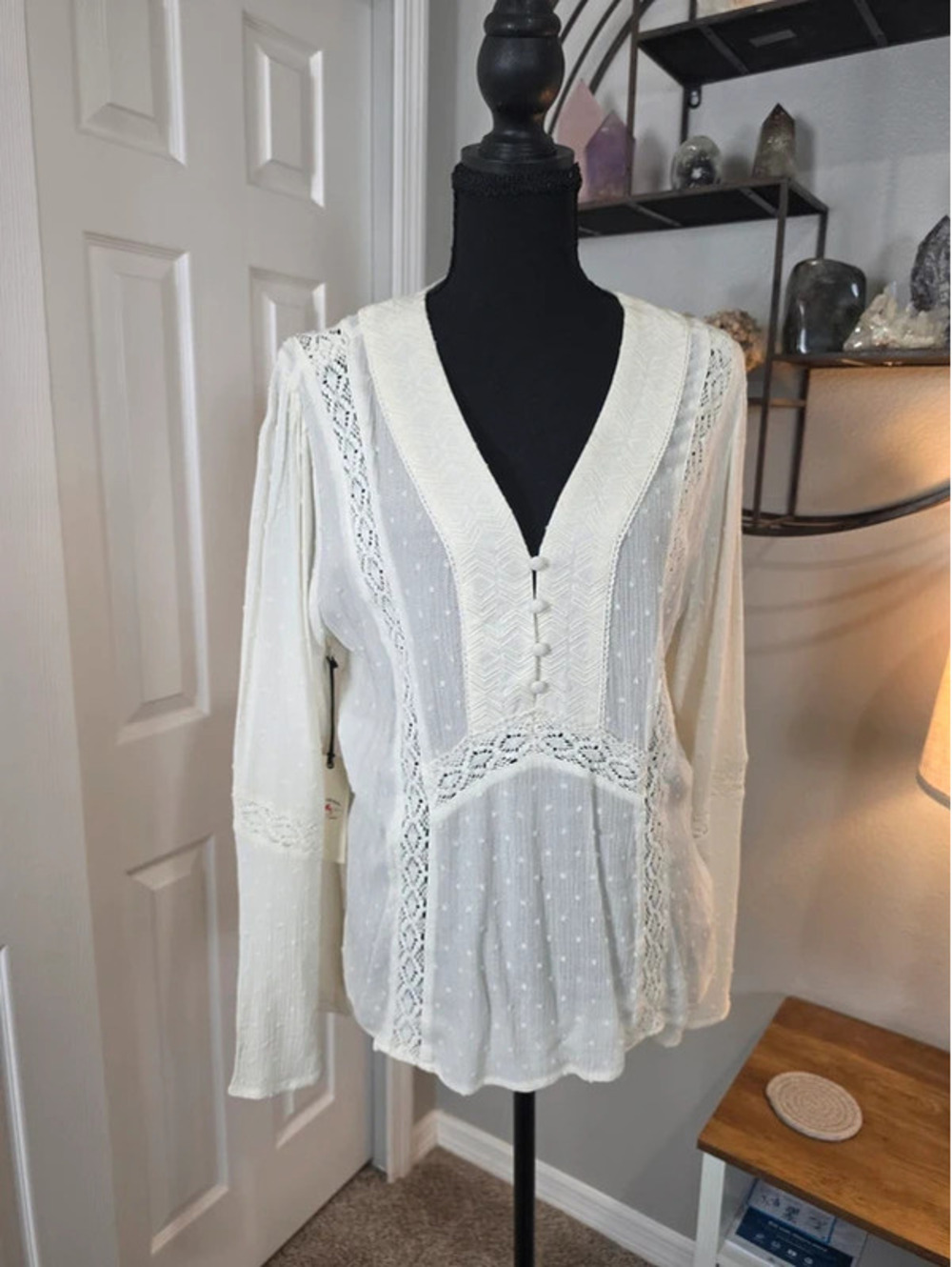 Idyllwind by Miranda Lambert Ivory medium nwt